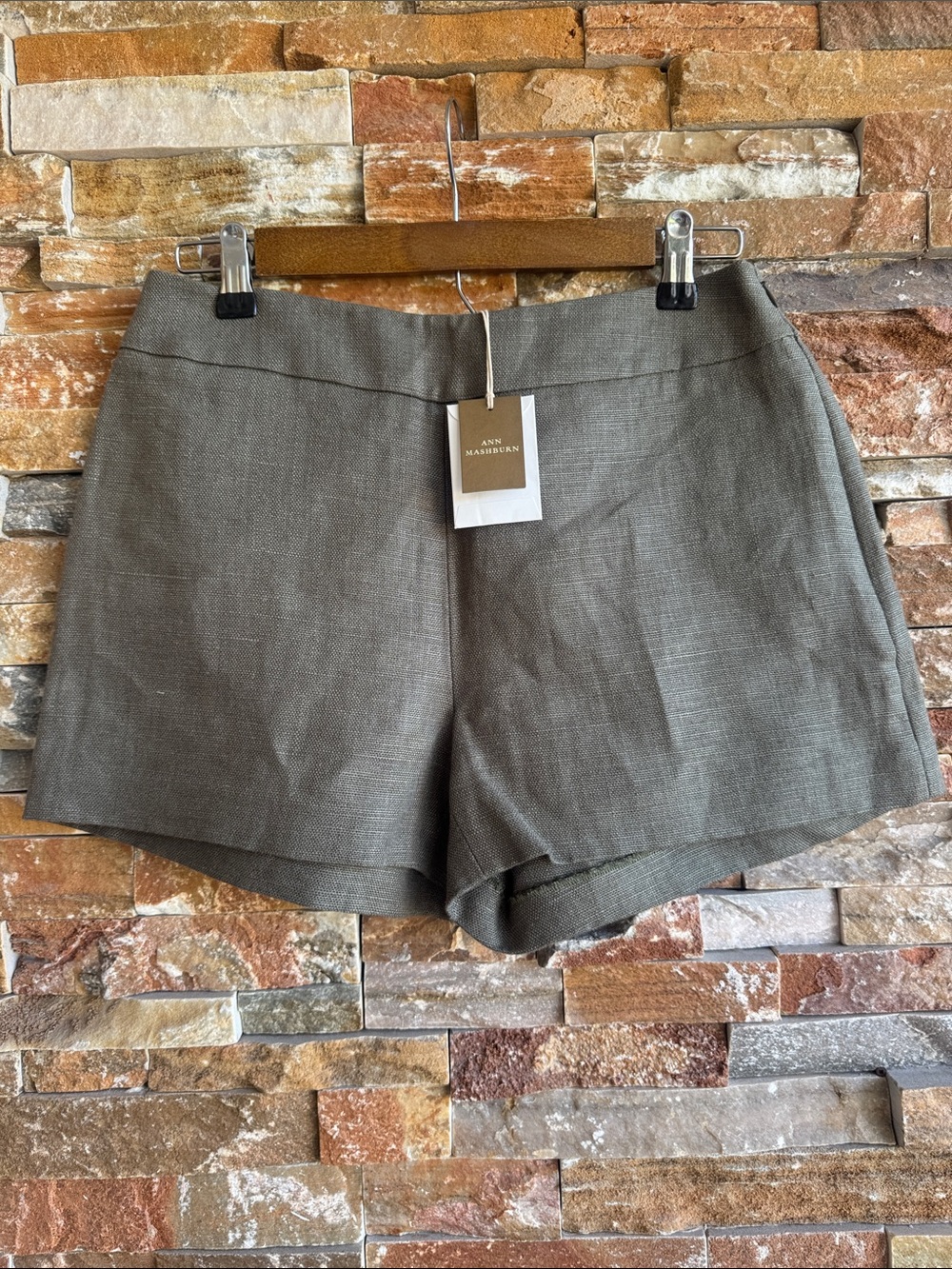 ANN MASHBURN Side Zip Weekend Short Olive Linen Hopsack 100% Linen Size 4
